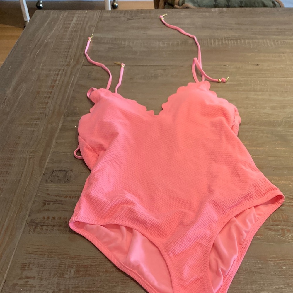 One pc bathing suit